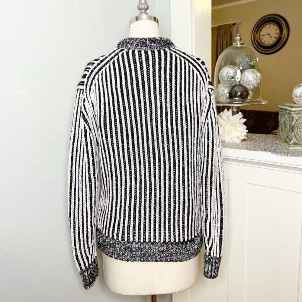 Elizabeth & James Striped Chunky Knit Crewneck Sweater Black White Small - Picture 6 of 11